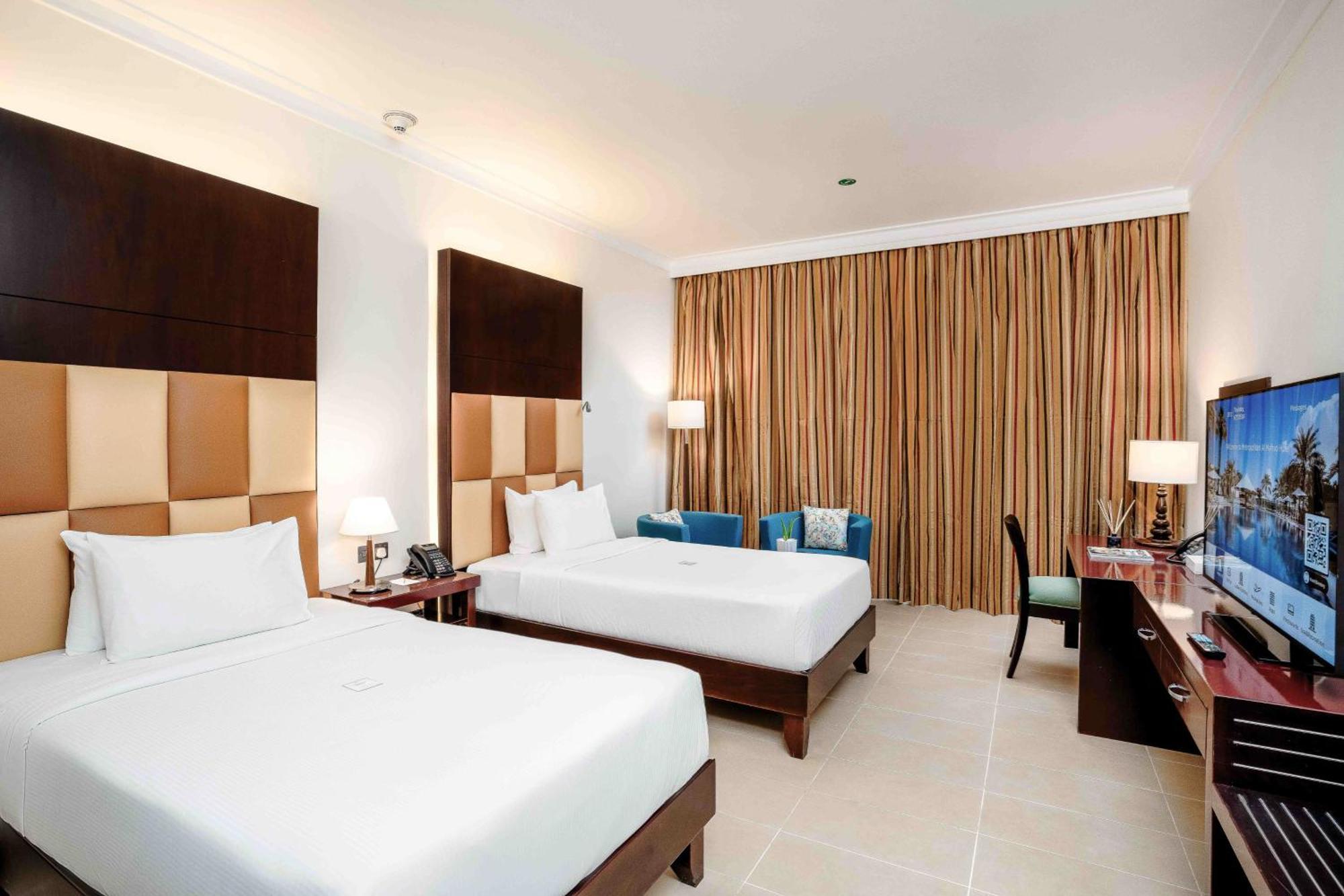 Metropolitan Al Mafraq 4*