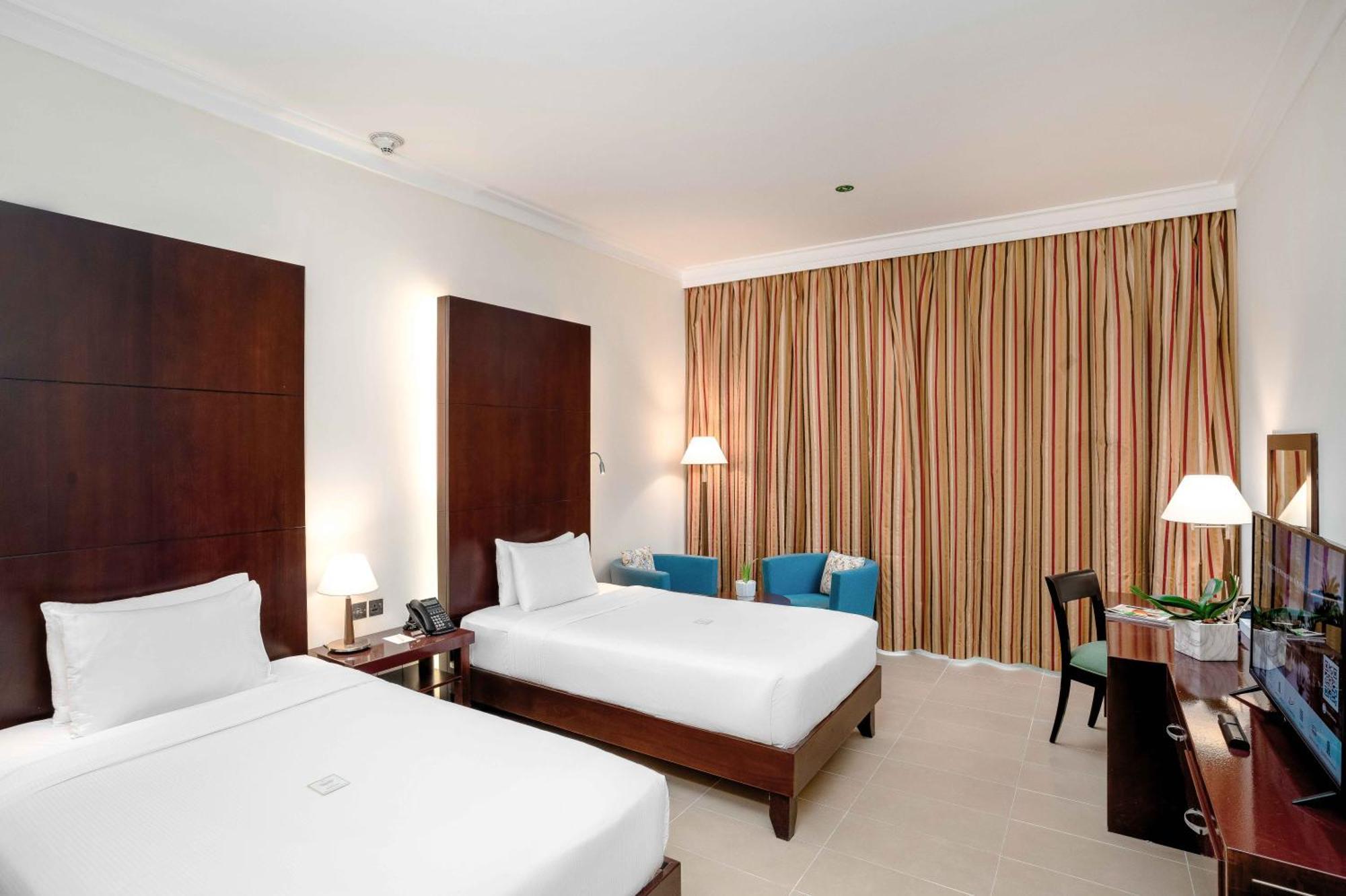 Metropolitan Al Mafraq Hotel Abu Dhabi